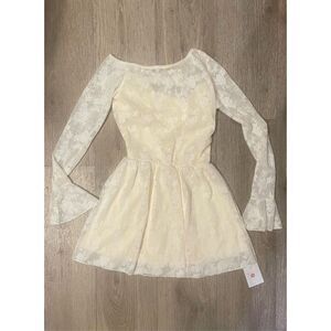 Fashion Classic Cream Color Girls Medium Lacey Dress New